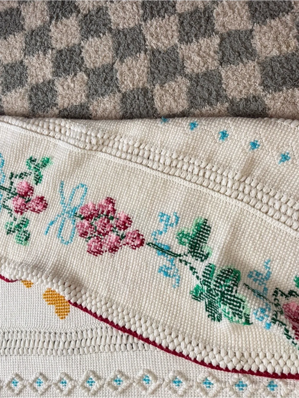 Vintage Crochet Granny Cross Easter Afghan Retro Roses Cross Stitch Blanket